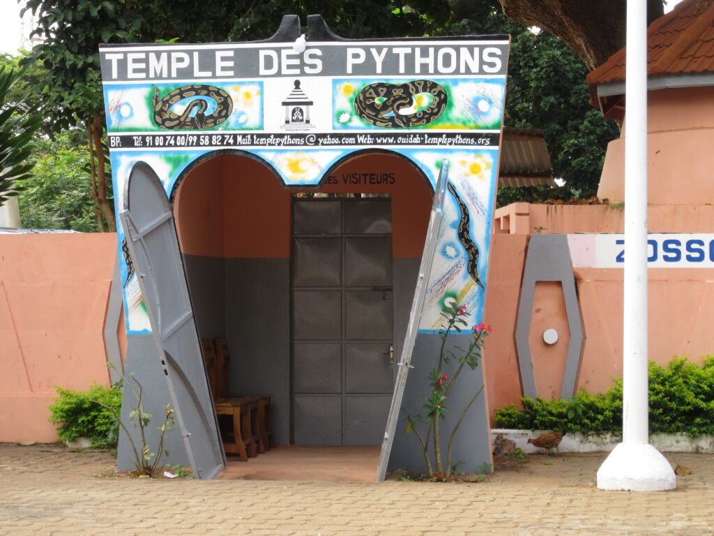 Débat sur Canal+ : Modeste Zinsou conteste les allégations contre le ...