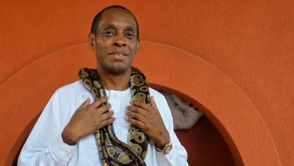 Bénin, nomination, Claudy Siar